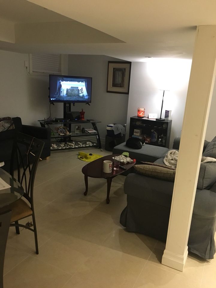 Room For Rent In 2 Bedroom Basement Apartment Scarborough