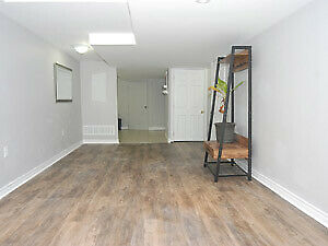 2 Bedroom Basement Apartment Oshawa 246 Elizabeth St