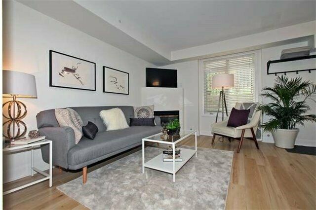 2 Bedroom Condo Townhouse For Rent Close To Ryerson 415